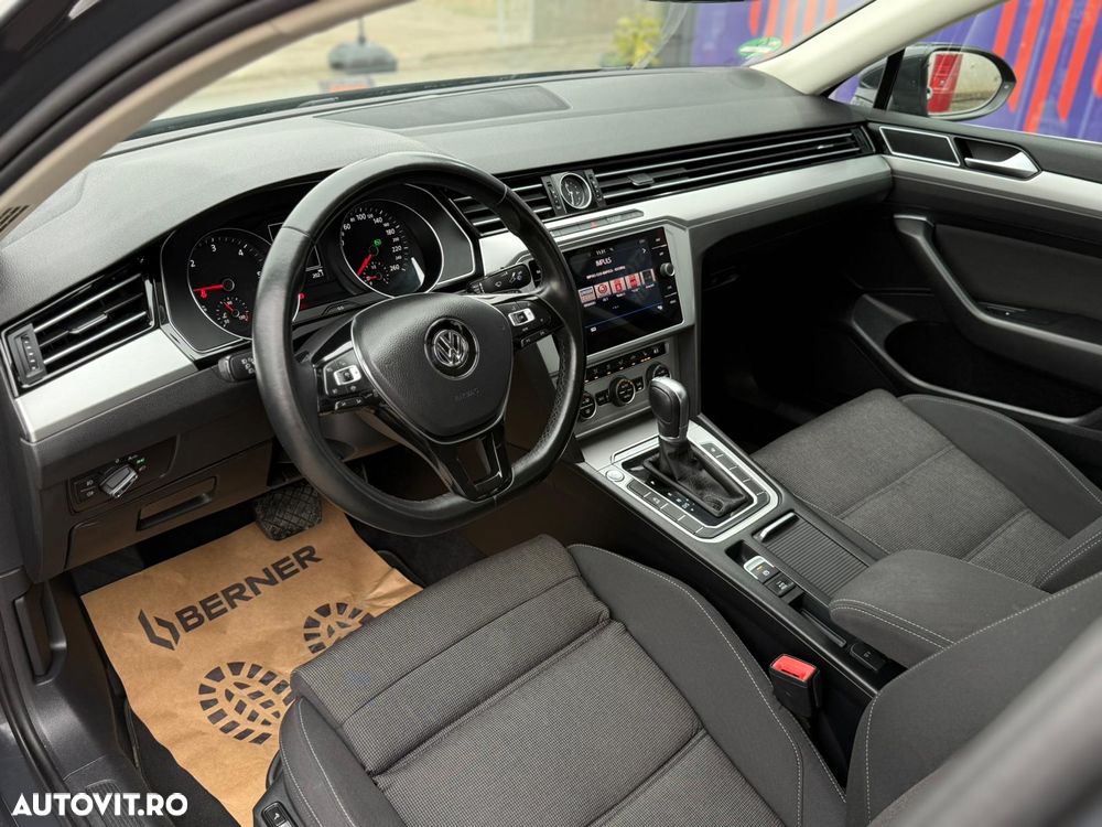 Volkswagen Passat 2.0 TDI DSG Comfortline - 13