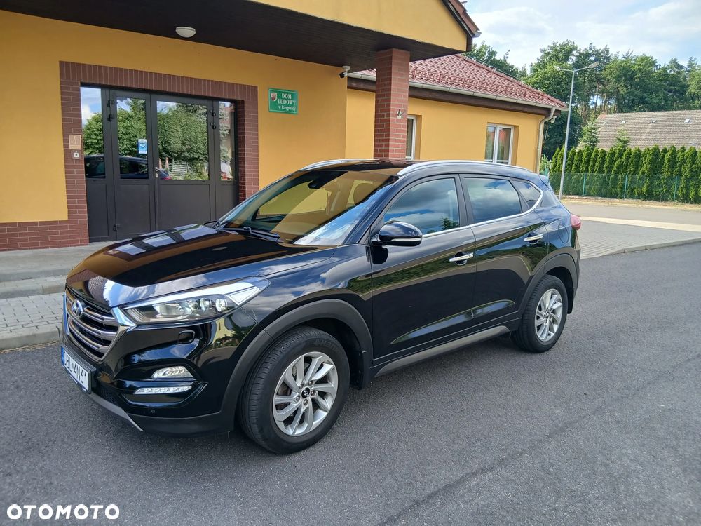 Hyundai Tucson 1.7 CRDI BlueDrive Style 2WD - 1