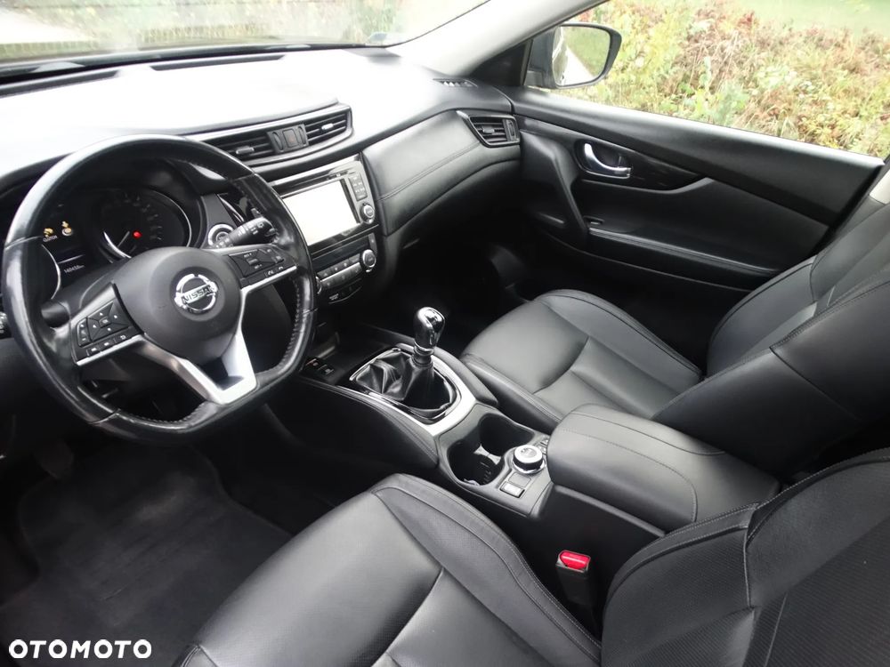 Nissan X-Trail - 10