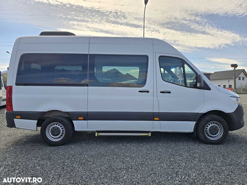 Mercedes-Benz Sprinter - 10