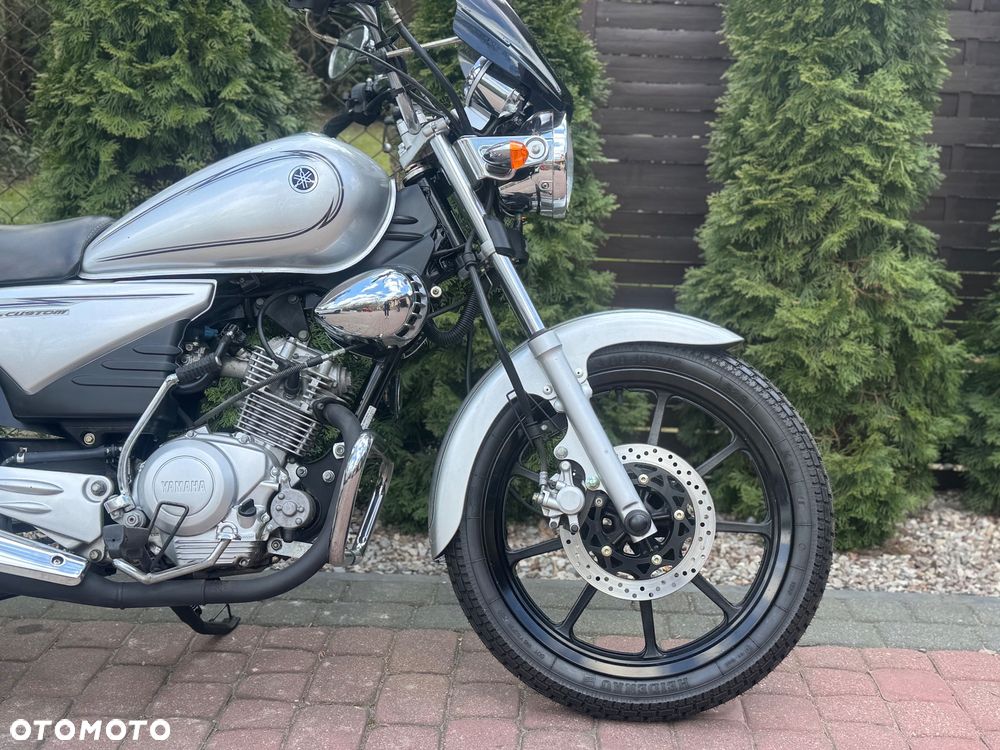 Yamaha YBR - 12