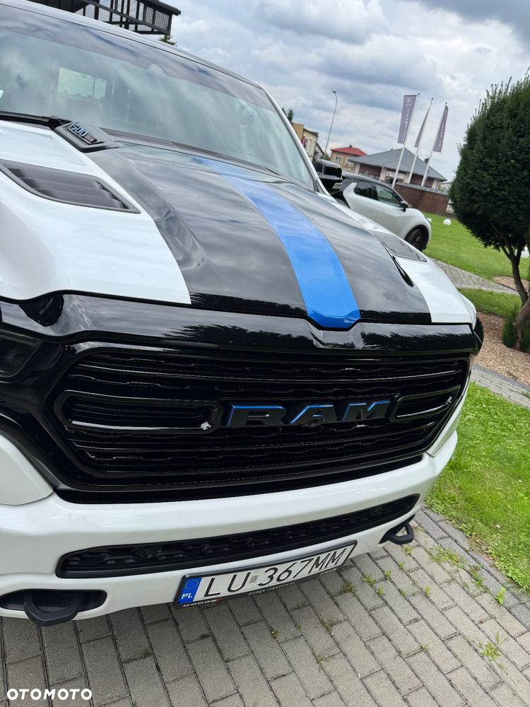 RAM 1500 5.7 Crew Cab Limited - 5