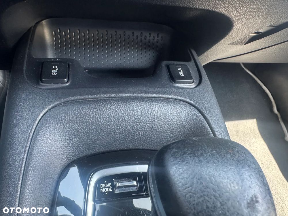 Toyota Corolla 1.8 Hybrid GPF Comfort - 16