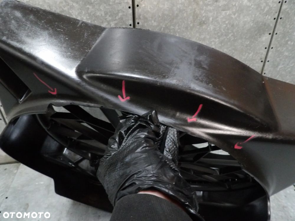 JEEP CHEROKEE KJ 3.7 V6 WENTYLATOR CHŁODNICY OBUDOWA 52079528AB - 8