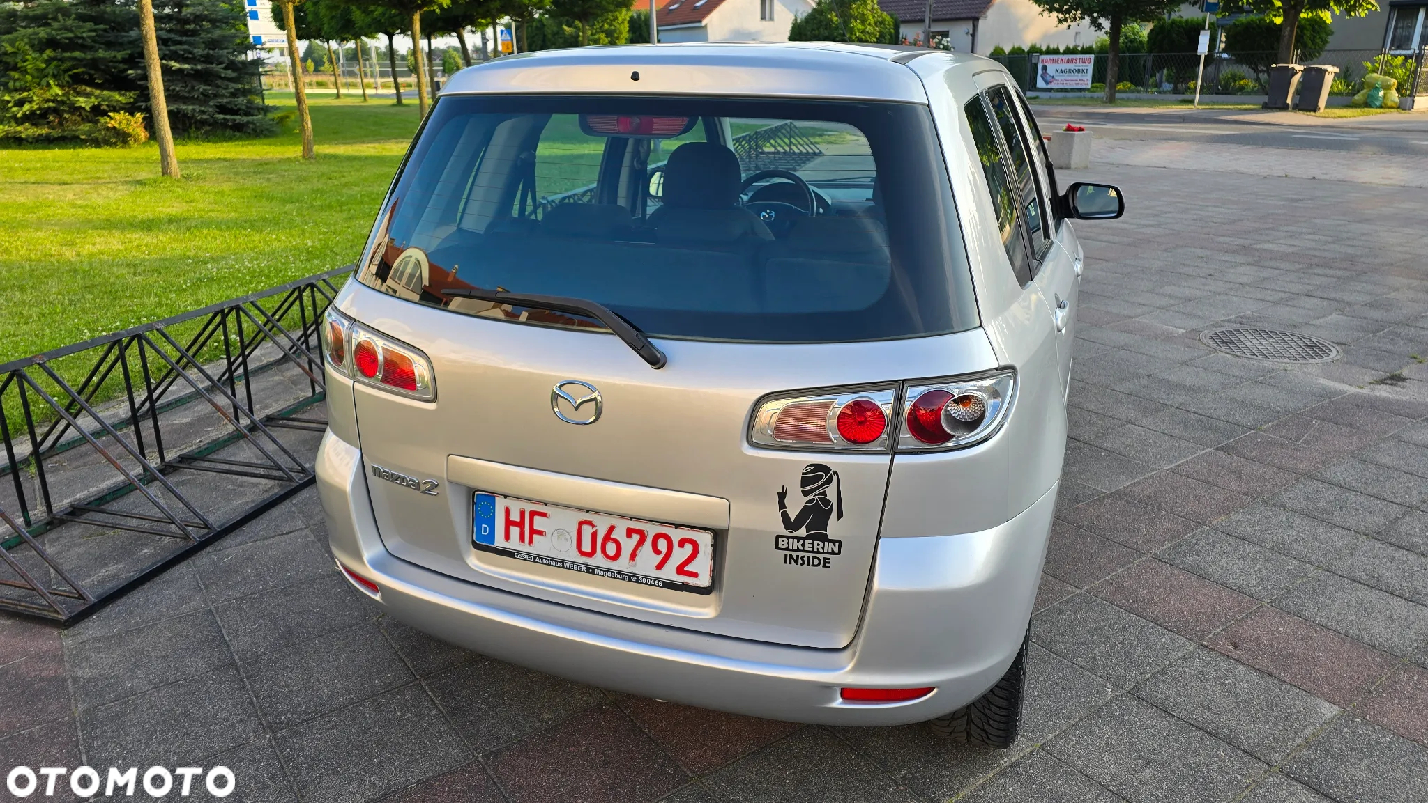 Mazda 2 - 30