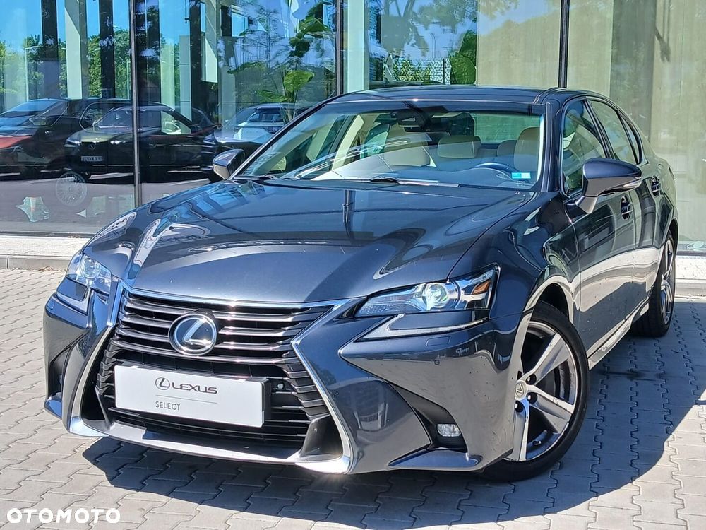 Lexus GS - 10