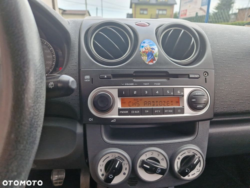 Mitsubishi Colt 1.3 Instyle - 14