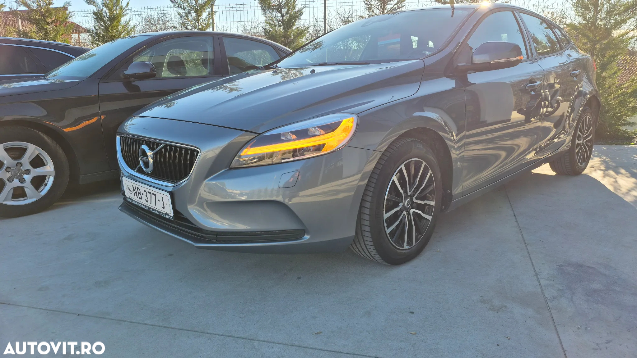 Volvo V40 D3 Aut. Summum - 21