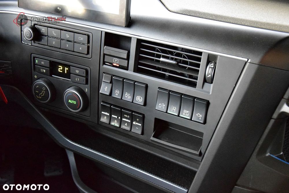 Volvo FH500  XL  |  I-SAVE |  STANDARD |  ZBIORNIKI 1220 L |  FULL LED  |  I-PARK COOL - 29