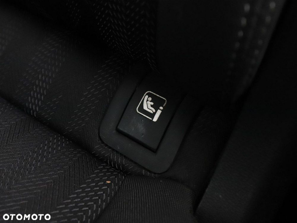 Kia Sportage 1.6 GDI L 2WD - 36