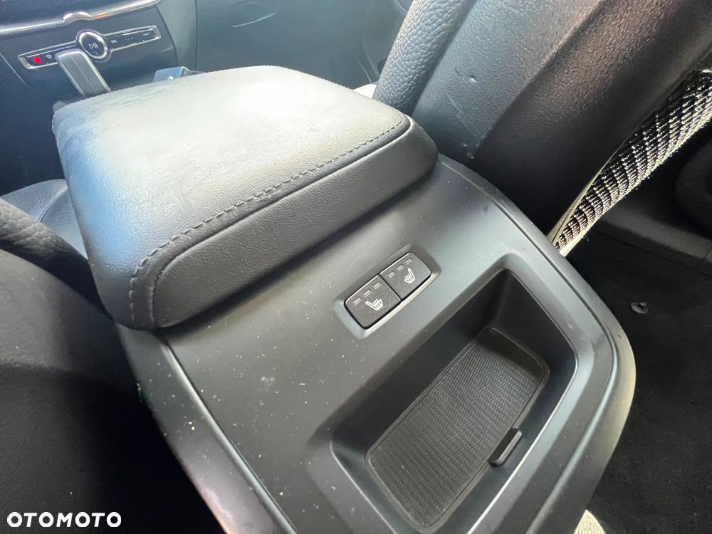 Volvo XC 60 - 24