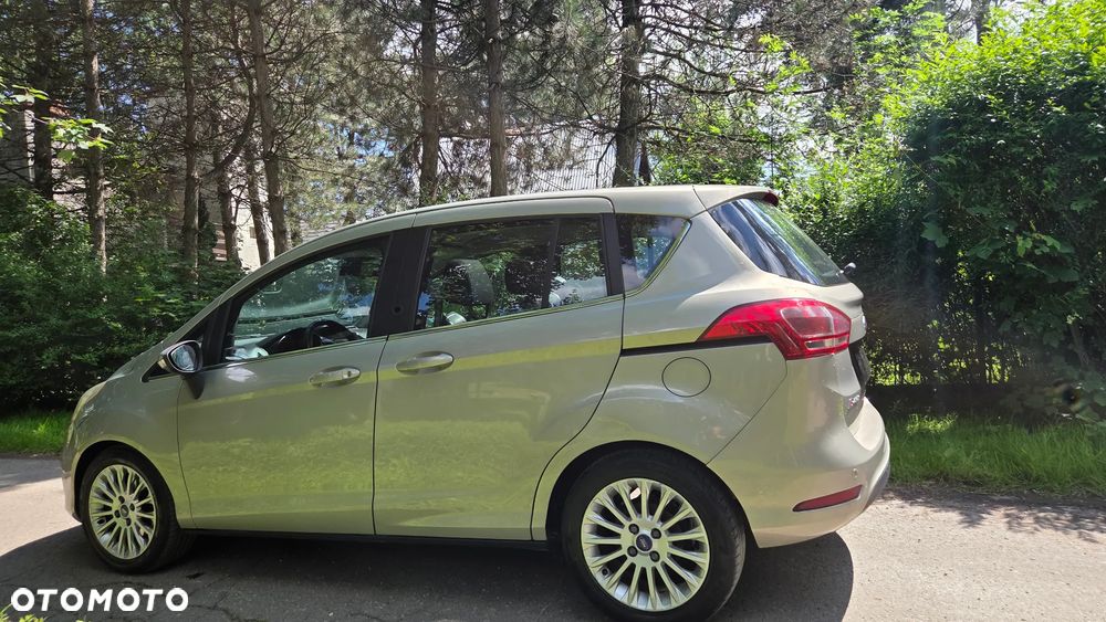Ford B-MAX - 11