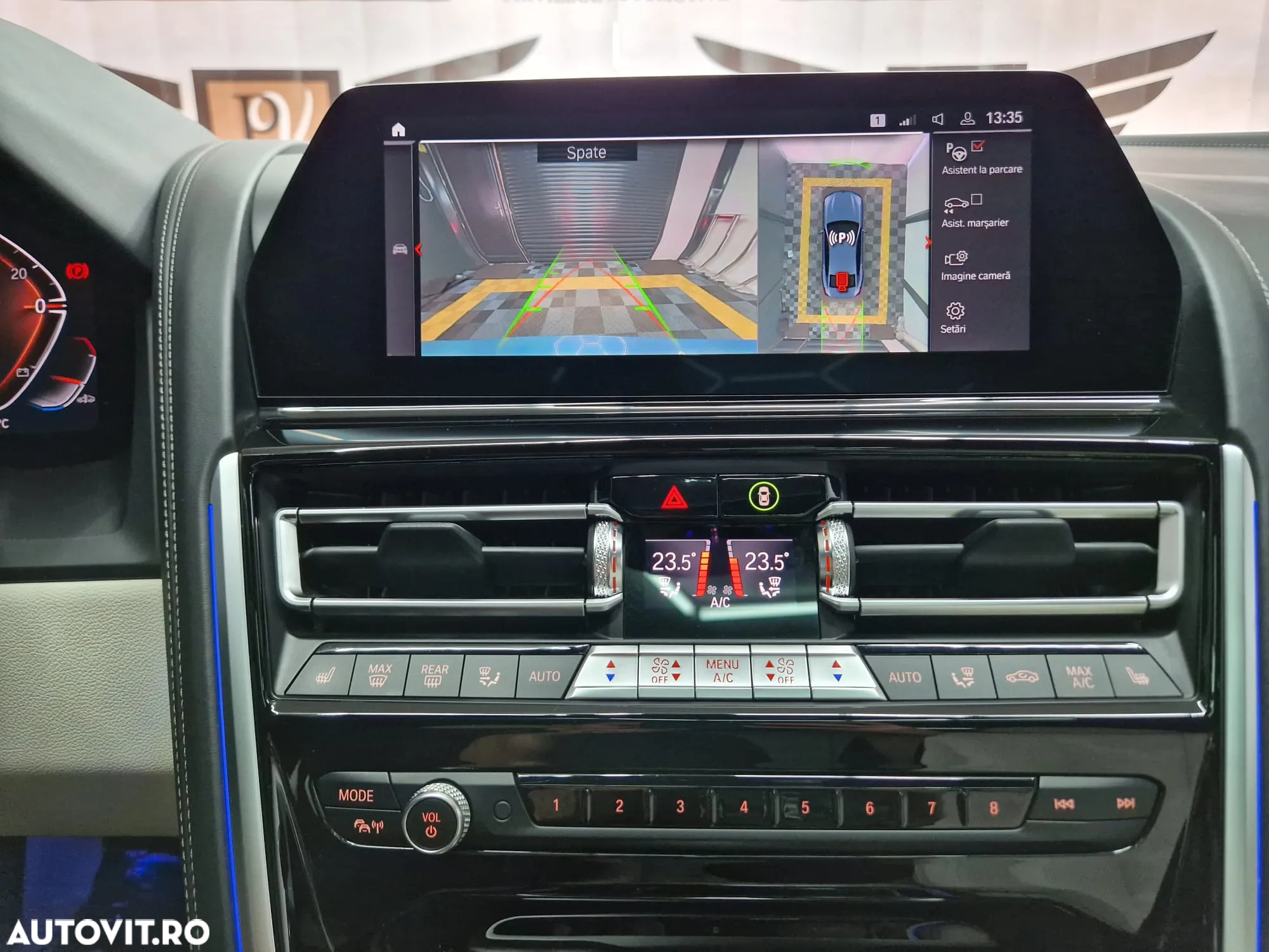 BMW Seria 8 - 32