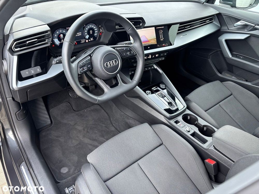 Audi A3 Sportback - 16