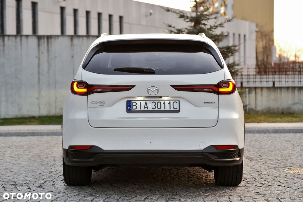 Mazda CX-90 - 8