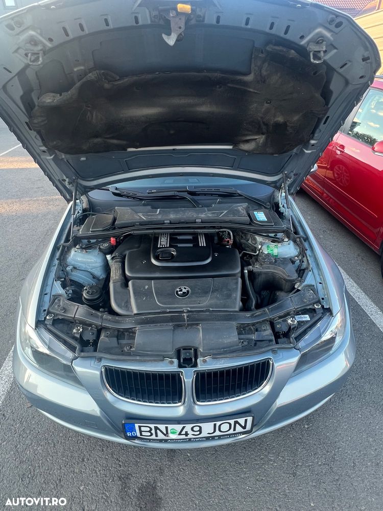 BMW Seria 3 320d DPF Aut. - 9