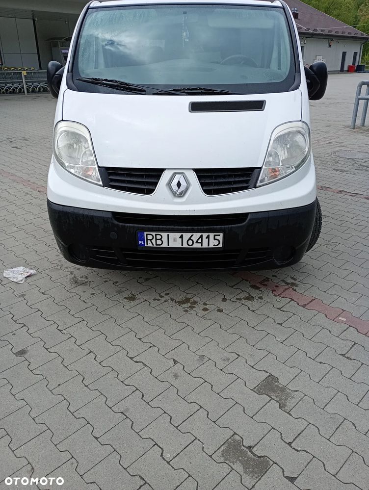 Renault Trafic - 1