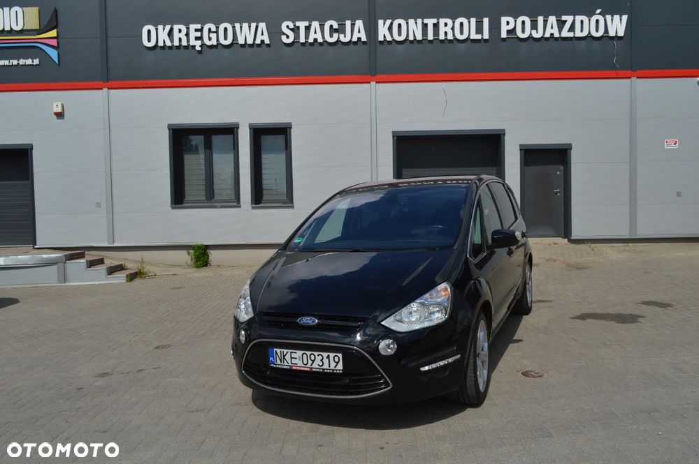 Ford S-Max 2.0 TDCi DPF Titanium