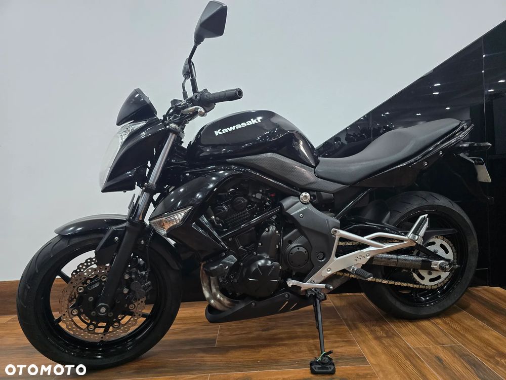 Kawasaki ER - 26