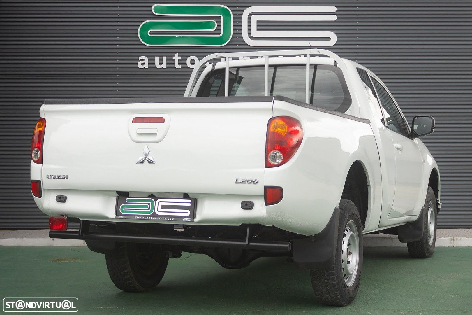 Mitsubishi L200 2.5 DI-D CS Inform AC 4WD - 6