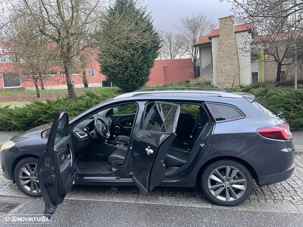 Renault Mégane Sport Tourer - 25