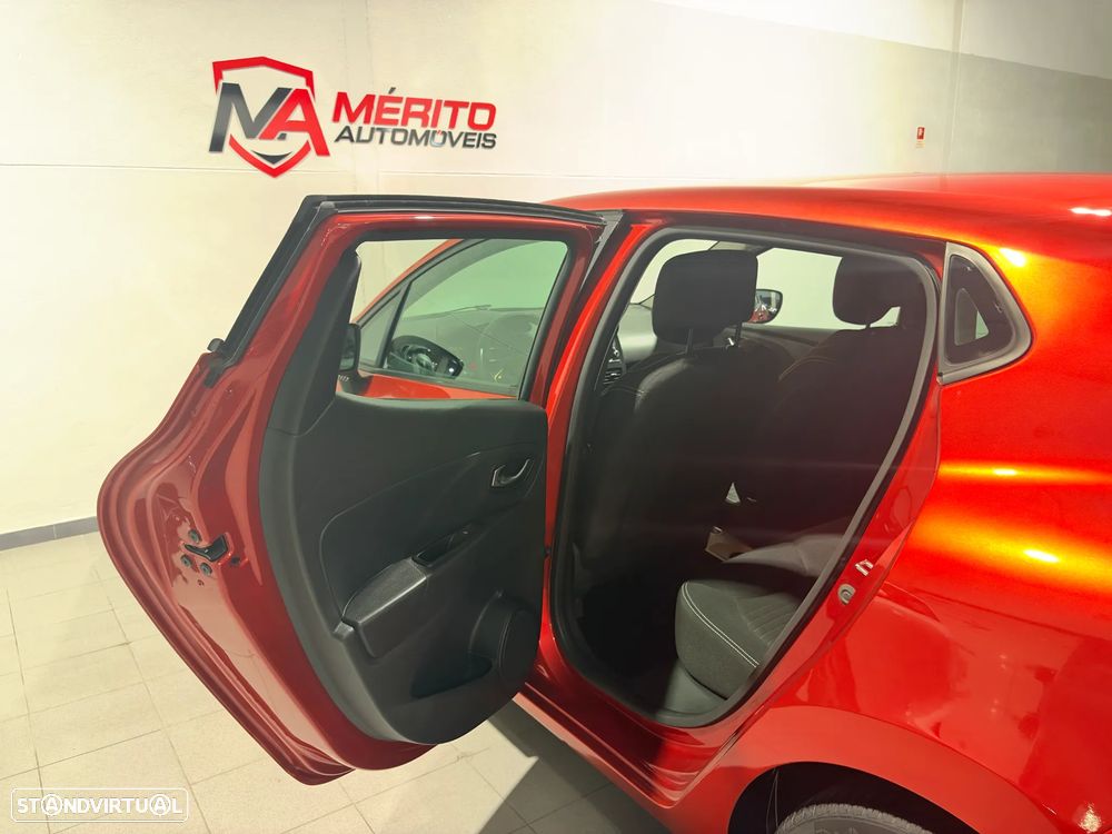 Renault Clio 0.9 TCE Luxe - 21