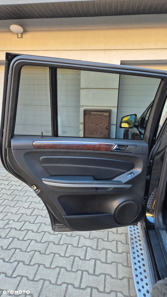 Mercedes-Benz GL 450 4Matic 7G-TRONIC - 9