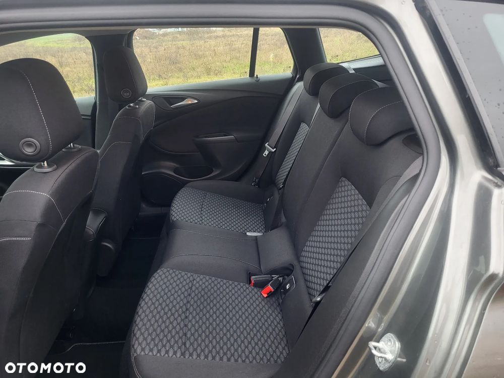 Opel Astra 1.5 D Start/Stop Business Edition - 17