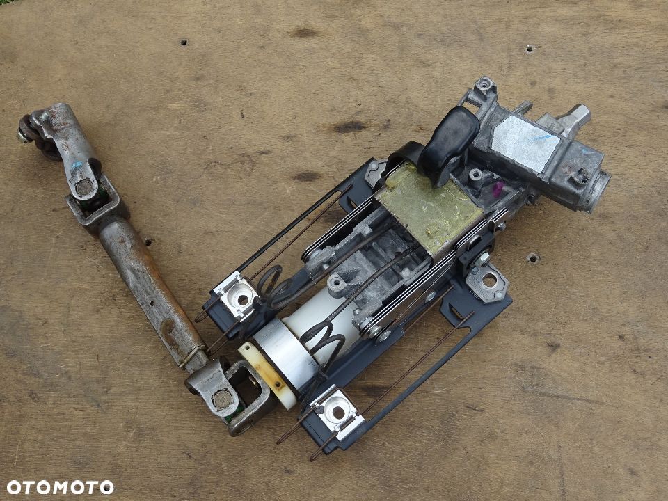 KOLUMNA KIEROWNICZA KRZYŻAK ŁĄCZNIK KIEROWNICY FORD MONDEO MK3 - 2