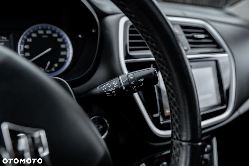 Suzuki SX4 S-Cross 1.4 T Elegance Sun 4WD - 20