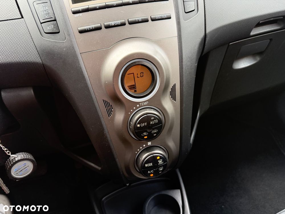 Toyota Yaris 1.33 VVT-i Multi Mode Life - 5