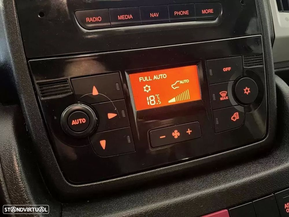 Fiat ducato ducato maxi 2.3 6 lugares - 24