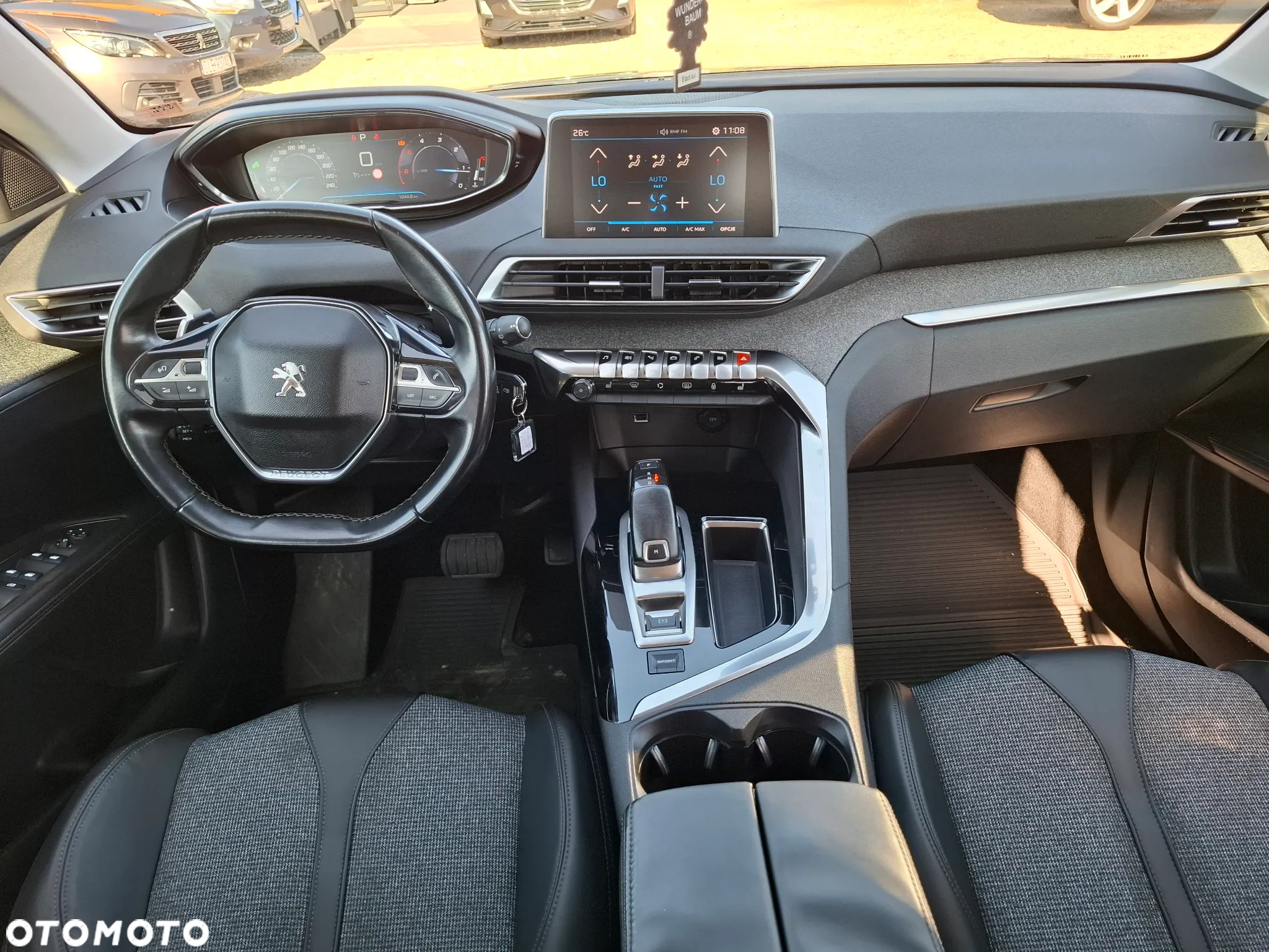 Peugeot 3008 1.5 BlueHDi Allure S&S EAT8 - 17