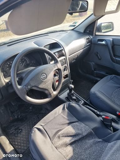 Opel Astra - 2