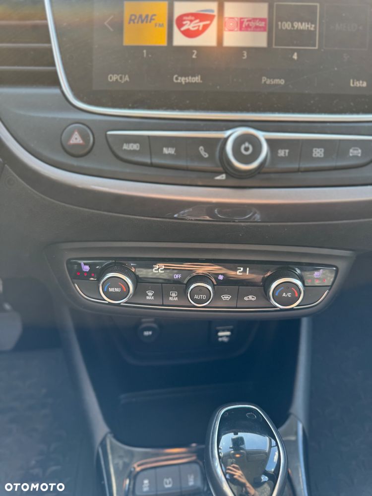 Opel Crossland X 1.2 T Elite S&S - 17