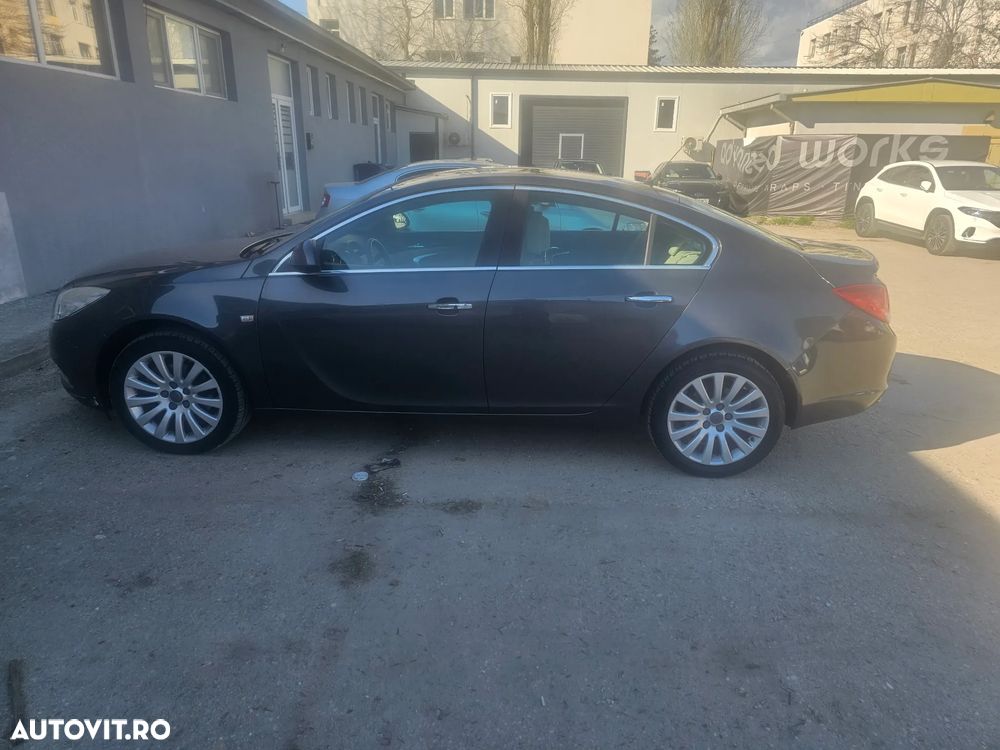 Opel Insignia 2.0 CDTI Edition - 11