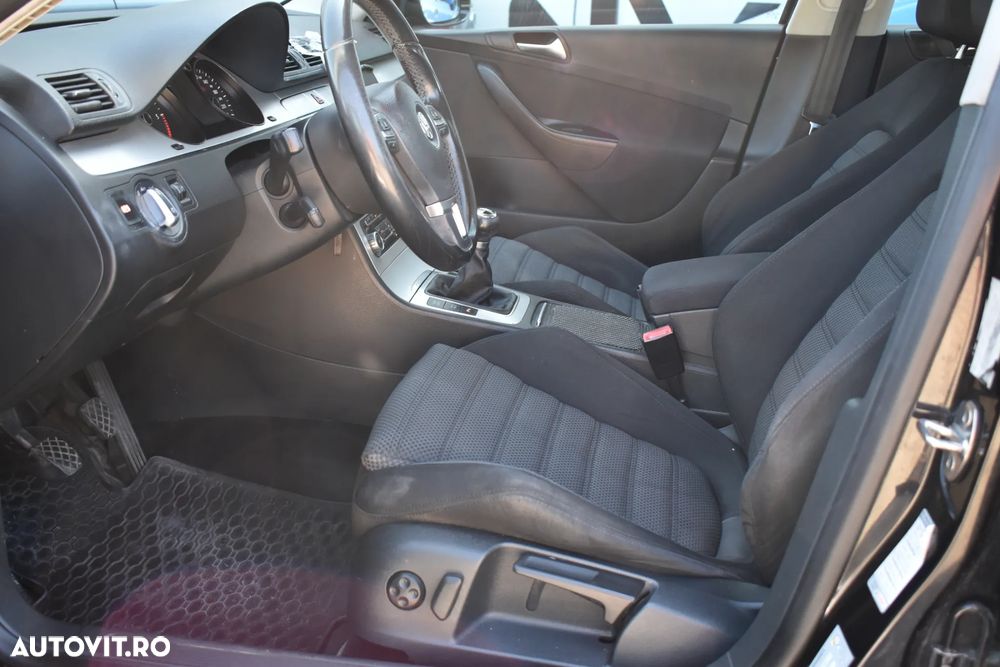Volkswagen Passat 2.0 TDI DPF 4Motion Sportline - 6