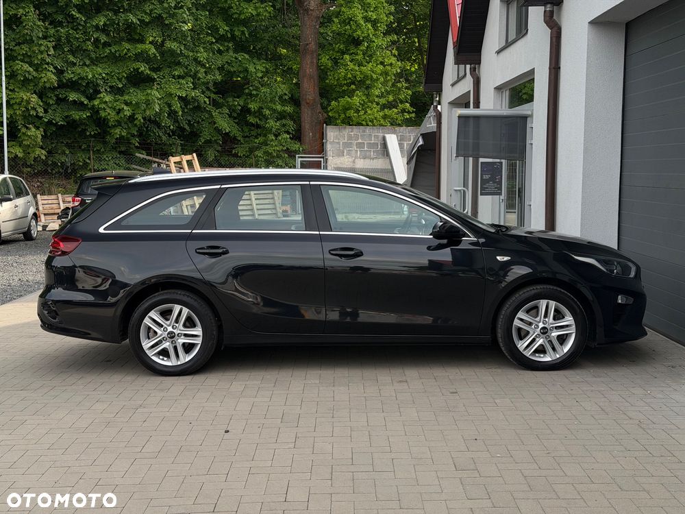 Kia Ceed 1.6 CRDi mHEV L Business Line DCT - 4