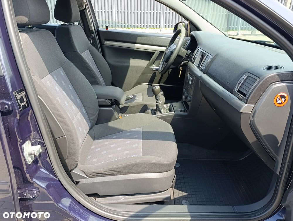 Opel Vectra 1.8 Essentia - 5