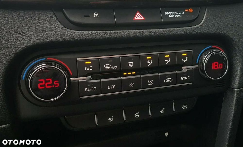 Kia XCeed 1.6 T-GDI Business Line DCT - 26