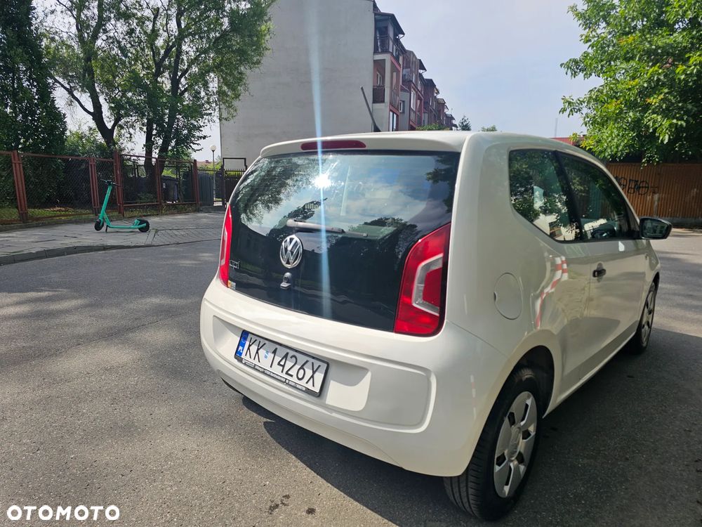 Volkswagen up! Standard - 5