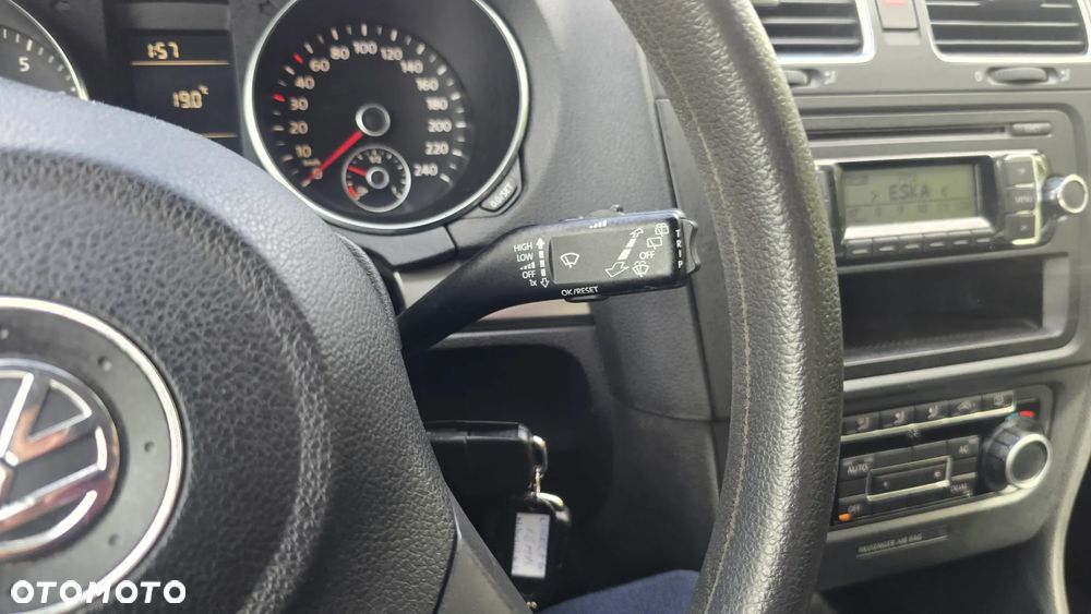 Volkswagen Golf 1.6 Team - 39
