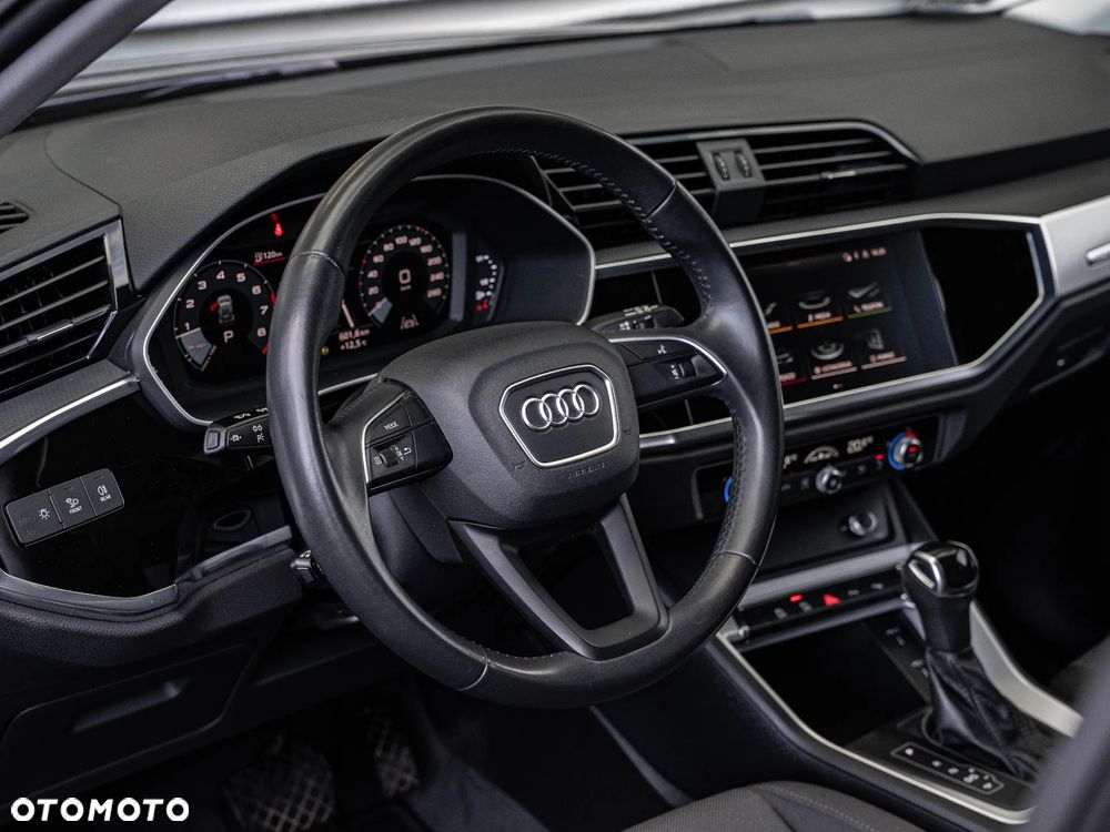 Audi Q3 35 TFSI S tronic - 20