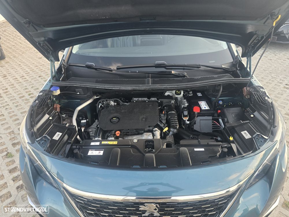 Peugeot 5008 1.5 BlueHDi Allure EAT8 - 60