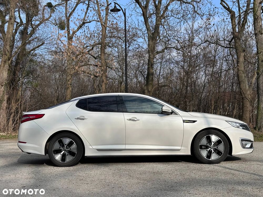 Kia Optima - 8