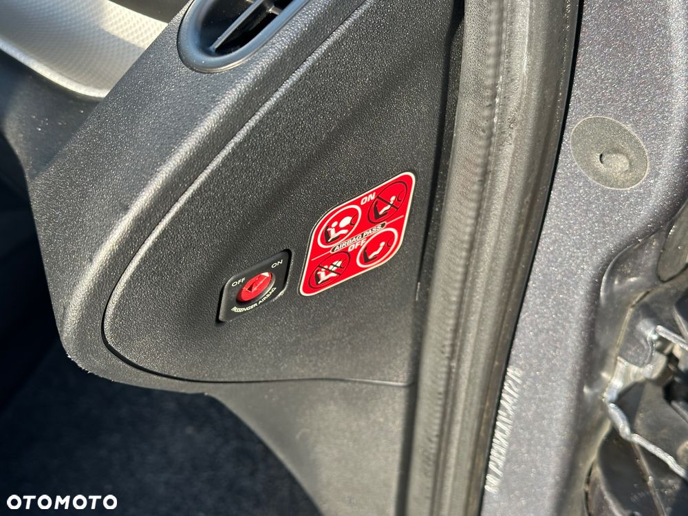 Citroën C3 Picasso HDi 110 FAP Exclusive - 25