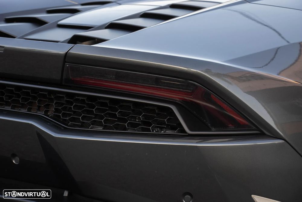 Lamborghini Huracán Spyder 5.2 V10 LP610-4 - 6