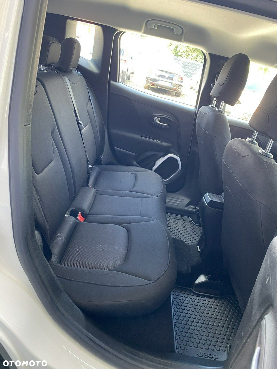 Jeep Renegade 1.6 E-torQ Sport Start&Stopp - 16