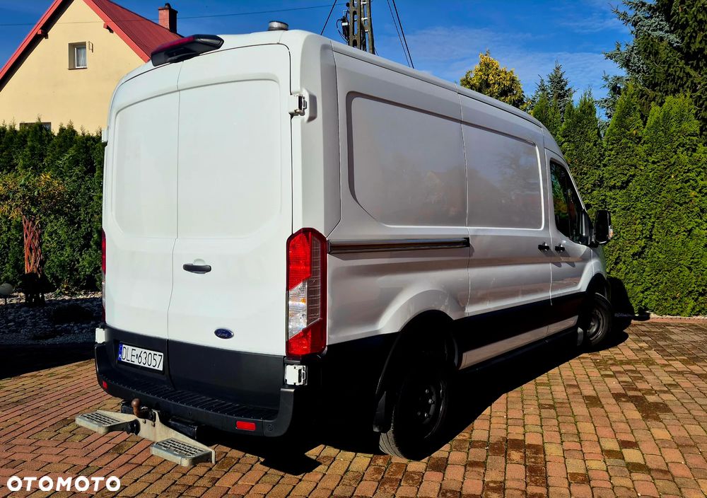Ford Transit - 18