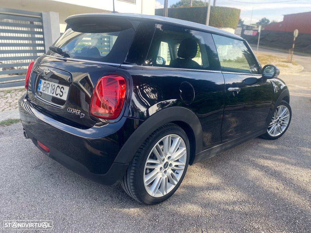 MINI 3 Portas Cooper D Auto - 3